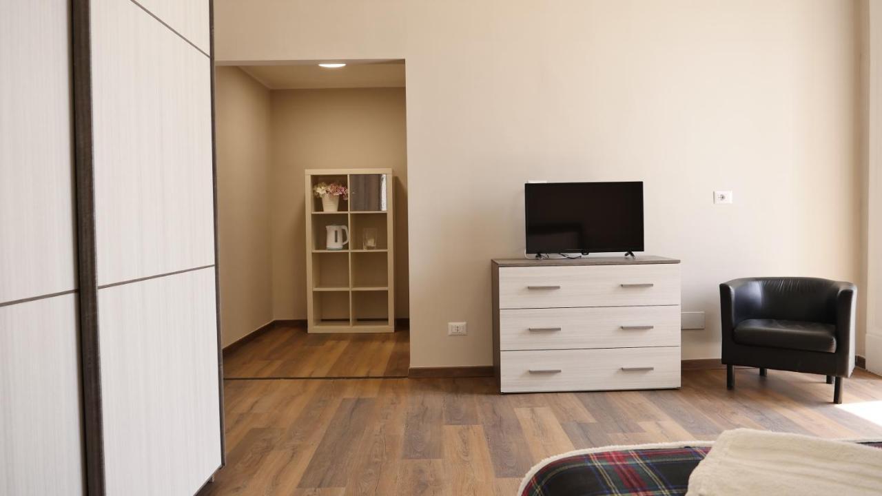 Chocolate'S Home Наполи Екстериор снимка